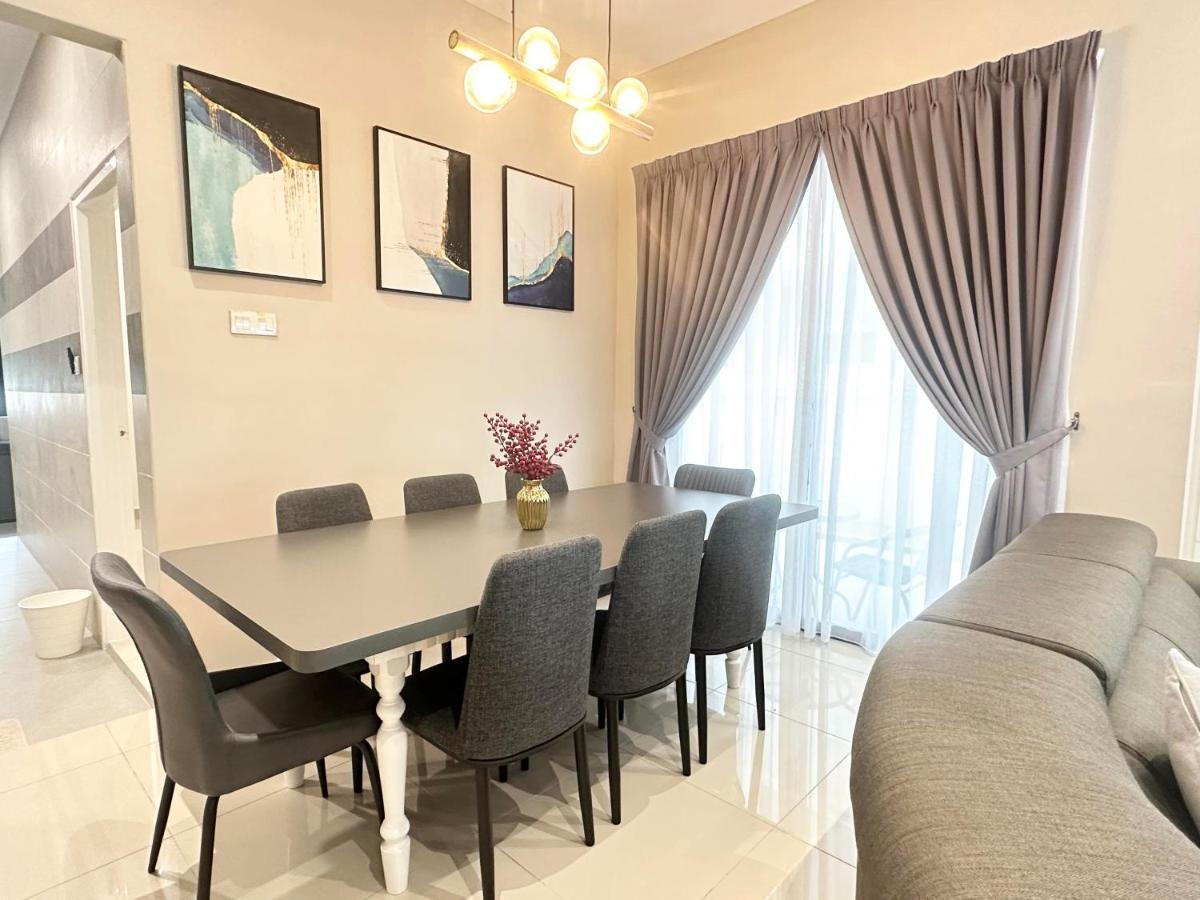 《Untitled Homestay》Sitiawan Kültér fotó