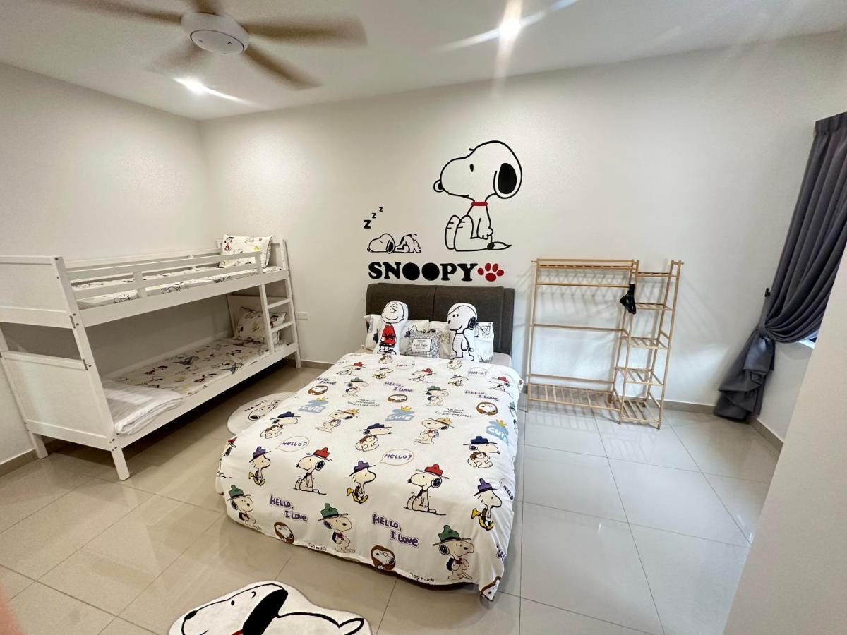 《Untitled Homestay》Sitiawan Kültér fotó