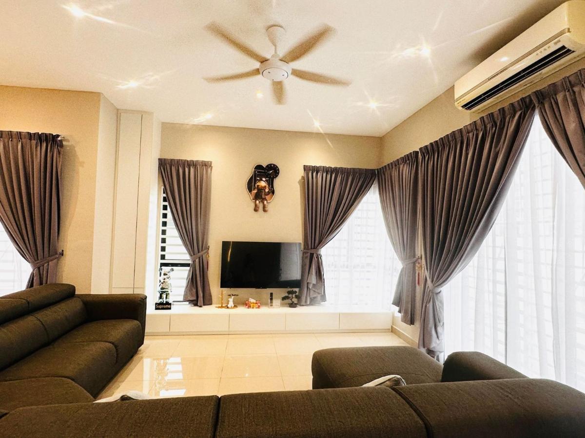 《Untitled Homestay》Sitiawan Kültér fotó